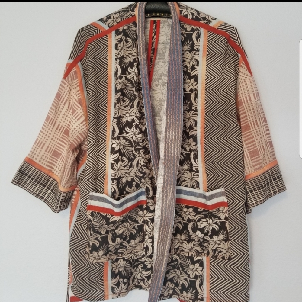 Multicolor Patterned Women's Kimono Top